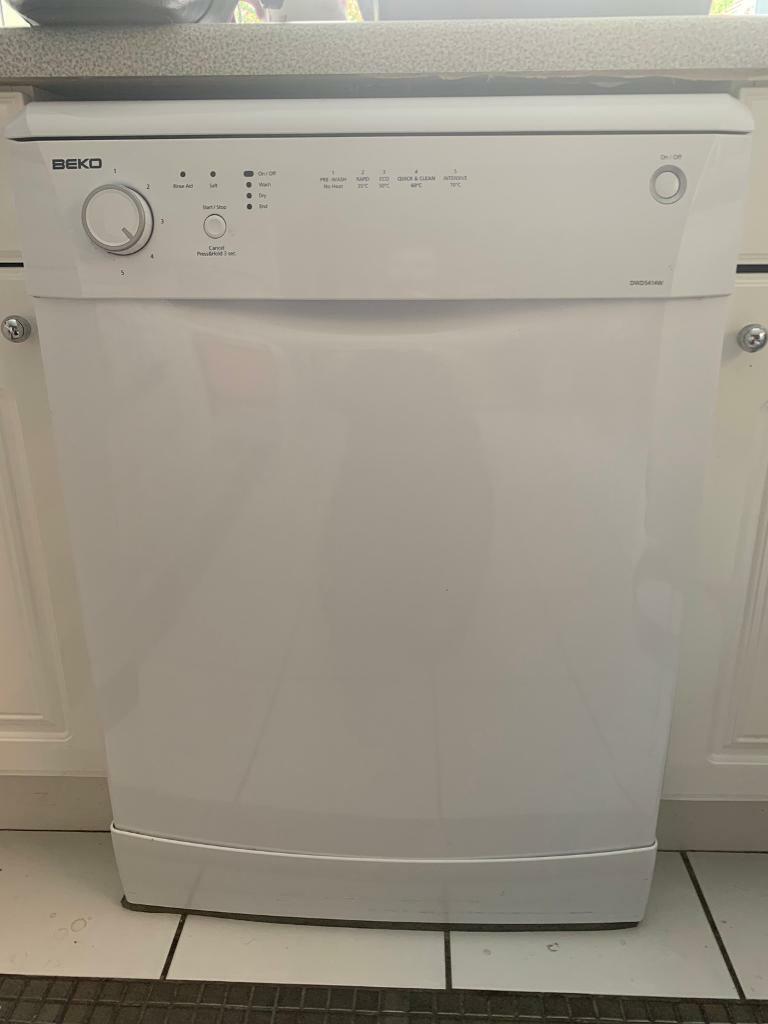beko dfn28r22w review